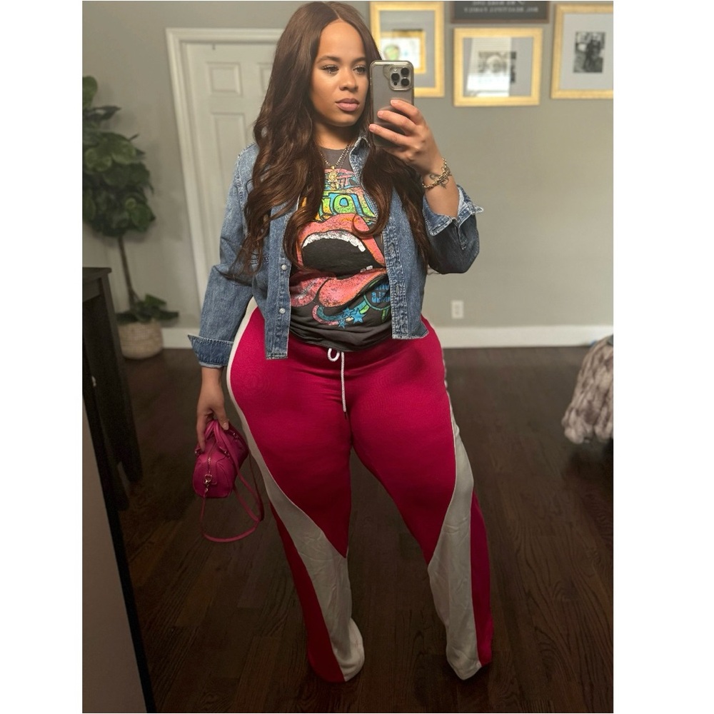 Fuchsia’ Color Block Sweats